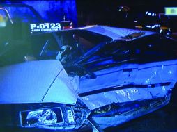 Fallece el conductor de este automóvil, el responsable se dio a la fuga. ESPECIAL  /