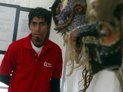 Juan Contreras rescata la tradición de los Tastuanes, con máscaras tan feas, que pueden resultar hermosasA.HINOJOSA  /