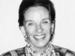 También lamentamos el reciente fallecimiento de esa grande dame que fue Nancy Arnold. DUQUE DE TLAQUEPAQUE  /