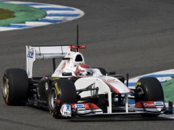 Al concluir las pruebas de pretemporada de F1 en Xerez, Kamui Kobayashi finalizó sólo detrás de Barrichello. AFP  /