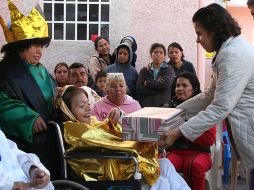 En Fundación Santa Marta las personas discapacitadas reciben apoyo. ESPECIAL  /