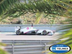Sergio Pérez viene con su Sauber C30-Ferrari a Guadalajara, el próximo 26 de febrero. ESPECIAL  /
