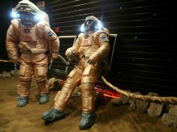 Smoléyevski se tropezó con una piedra, se cayó de costado y se lesionó. EFE  /