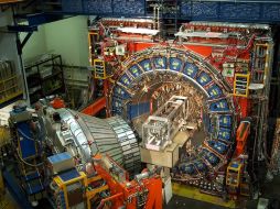 Análisis por parte de diversos grupos de investigadores de todo el orbe. ID  /