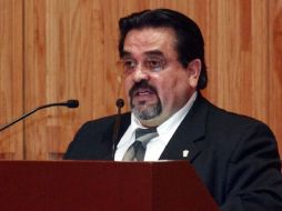 El rector de la casa de estudios, Marco Antonio Cortés Guardado. ARCHIVO  /