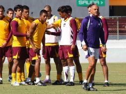 Todo parece indicar que 'Chelís' continuará al frente de Estudiantes. MEXSPORT  /