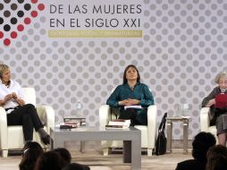 Las escritoras Fabianne Bradu (Francia), Diamela Eltit (Chile) e Ida Vitale (Uruguay), en el marco de la inauguración del evento. NTX  /
