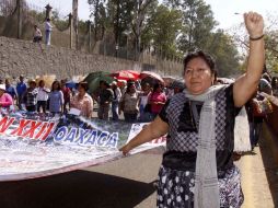 Integrantes de la Sección 22 del SNTE se manifiestan contra violencia en el Estado. EL UNIVERSAL  /