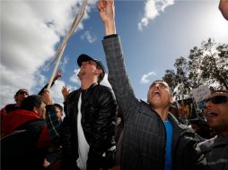 La rebelión dio a Gadhafi un plazo de 72 horas para abandonar el país. REUTERS  /