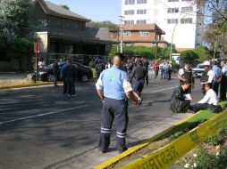 Hasta el lugar de los hechos arribaron elementos de diversas corporaciones policiacas y de rescate. M PATIÑO  /