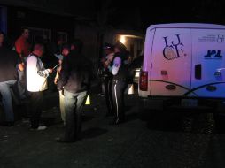 Al lugar asistieron elementos del Instituto Jalisciense de Ciencias Forenses para realizar las investigaciones de campo. O. RUVALCABA  /