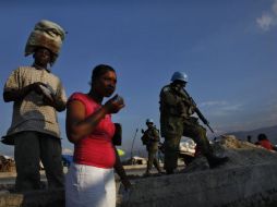 Cascos azules patrullan la Ciudad del Sol, en Puerto Príncipe. REUTERS  /