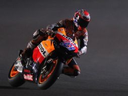 El piloto australiano Casey Stoner fue el más veloz del primer entrenamiento de GP de Qatar. AFP  /