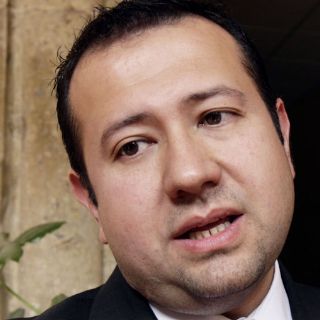 Diputados desairan al director del Instituto de la Juventud