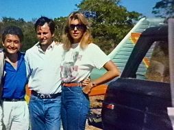 Vemos en la pista de Chamela a Andres Yanomè, Filippo Brignone y su guapísima novia de entonces,la archielegante Pilar Crespi.  /