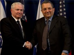El ministro de Defensa israelí, Ehud Barak y el secretario de Defensa de EU, Robert Gates. EFE  /