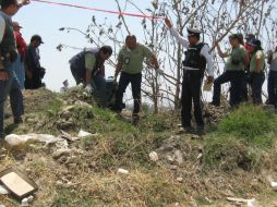 El cuerpo de la víctima de la colonia El Órgano fue encontrado a un costado de las vías del tren. O. RUVALCABA  /