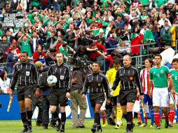 Los mexicanos hicieron suyo el Oakland-Alameda County Coliseum. MEXSPORT  /