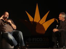 El cineasta Eran Riklis y el columnista Guillermo Vaidovits en charla el Talent Campus. S.NÚÑEZ  /