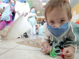 Se pide a los maestros identificar a los alumnos enfermos para realizarles exámenes médicos. A. GARCÍA  /