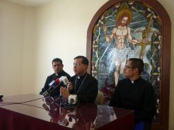 Monseñor Miguel Romano en la rueda de prensa sobre la colecta económica del Día del Seminario. S. MALDONADO  /