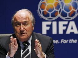 Joseph Blatter, actual presidente de la FIFA, busca ser reelegido. EFE  /