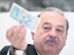 En los últimos dos años, Carlos Slim acumuló 11 millones de clientes de TV por suscripción en 16 de los 18 países de AL. ARCHIVO  /