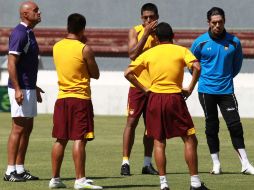 En Estudiantes, se preparan con anticipación para evitar el descenso. MEXSPORT  /