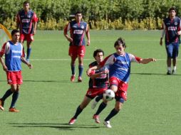 Los jugadores de Chivas en preparación para recibir al América en su casa. A. CAMACHO  /