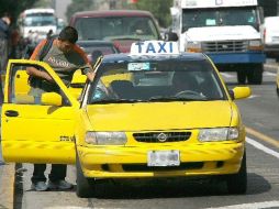 En estos primeros meses sancionaron a ocho choferes del sector por alterar o no utilizar el taxímetro. ARCHIVO  /