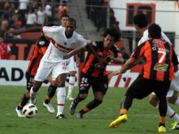 Acciones del partido de ayer donde Jaguares de Chiapas lograron imponerse al vigente campeón del torneo. NTX  /