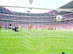 Alberto García Aspe fusila al “Pulpo” Zuñiga en 1997. ARCHIVO  /