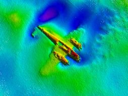 Un estudio de un sonar de alta tecnología reveló que el avión está en un sorprendente estado de conservación. REUTERS  /
