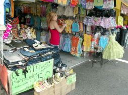 Exhortan a los dueños de establecimientos a que asistan a las oficinas municipales para ponerse al corriente en sus pagos. ARCHIVO  /