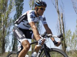 Alberto Contador quien disputaría el Giro de Italia estuvo involucrado en un caso de dopaje. AP  /
