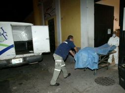 El hombre murió en el lugar de los hechos; el Servicio Médico Forense retiró el cuerpo. ARCHIVO  /