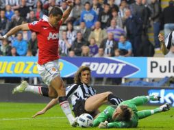 Javier 'Chicharito' Hernández durante el encuentro ante el Newcastle en la Premier League. REUTERS  /