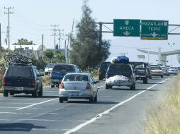 En la Carretera a Nogales y Prolongación López Mateos se registró la mayor carga vehicular. E. PACHECO  /