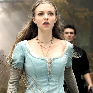 Una nueva ''Caperucita Roja'' seduce la pantalla