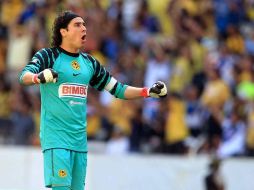 Guillermo Ochoa prefiere jugar en el Azteca los octavos de Copa Libertadores. MEXSPORT  /