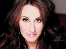 Mónica Huarte a la espera del estreno del filme que realizó con Eva Longoria. ESPECIAL  /