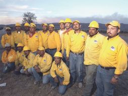 Más de 800 brigadistas trabajan en la Sierra de Coahuila. EL UNIVERSAL  /