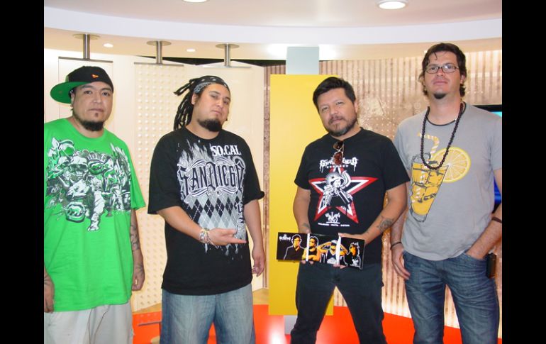 El nombre del material sugiere una revolución musical contra lo establecido. NTX  /