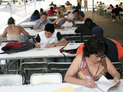 La directora del IEEA recordó que el modelo educativo implantado en 2001 es lider en sacar gente del rezago educativo. ARCHIVO  /