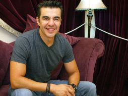 Adrián Uribe tiene listo su arsenal cómico para hacer reír al público tapatío.E.PACHECO  /