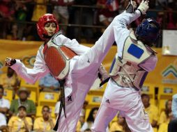 Imagen de archivo de Itzel Manjarrez (izq.). MEXSPORT  /