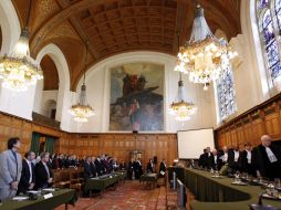 Vista general de la sala de sesiones de la CIJ, la cual dictó una resolución sobre el conflcito entre Costa Rica y Nicaragua hoy. AP  /