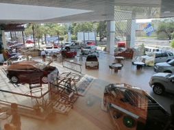 El presidente del Comce comenta sobre la situación de la industria automotriz en Jalisco después del desastre natural en Japón. ARCHIVO  /