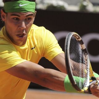 Nadal llega a cuartos de final en Roma