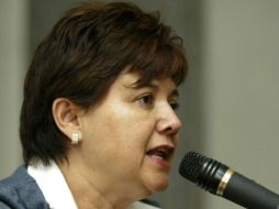 La legisladora Ana Bertha Guzmán acusó a los panistas de haber faltado a los acuerdos pactados con otros partidos. ARCHIVO  /